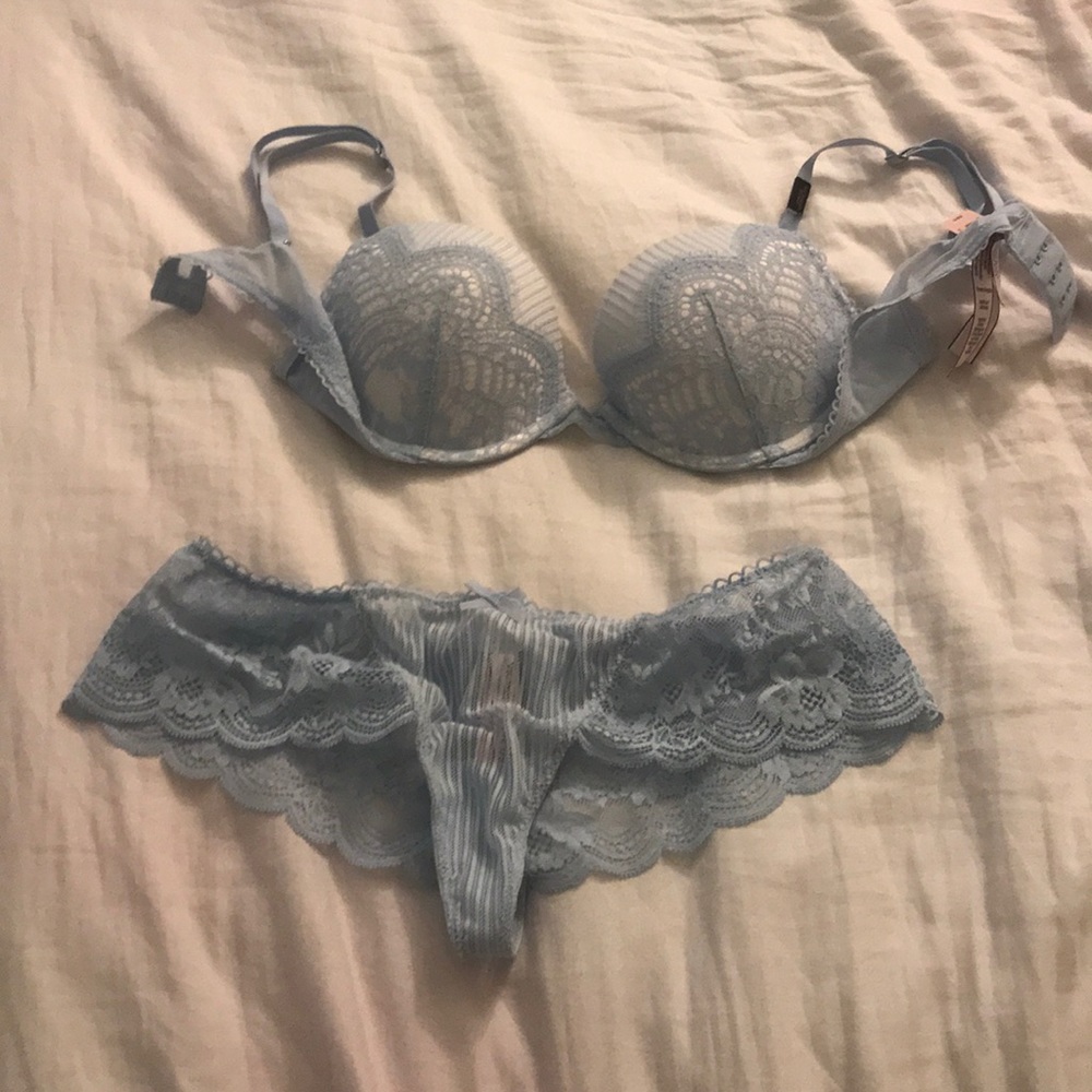 Victoria secrets set